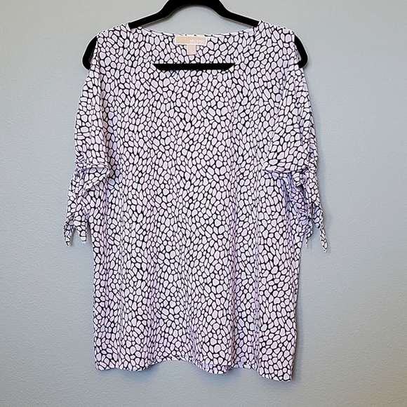 Michael Michael Kors Office Flirty cold shoulder pebble pattern top large - Picture 1 of 8